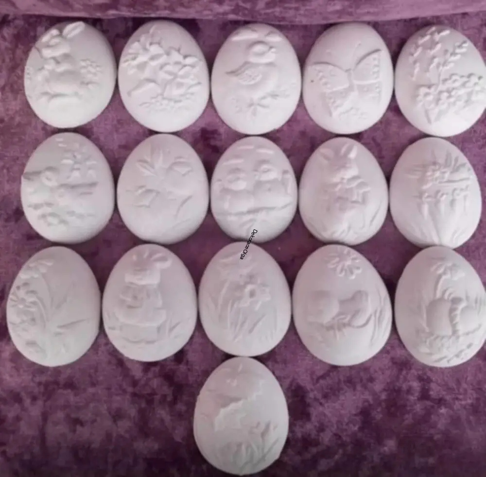 Formy-Sada velikonočních vajíček 18Ks