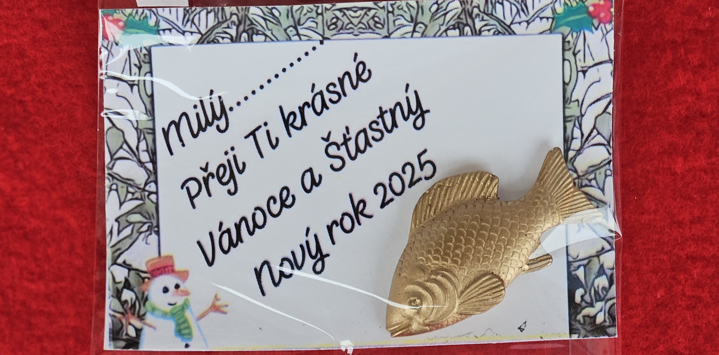 Kapřík s cedulkou