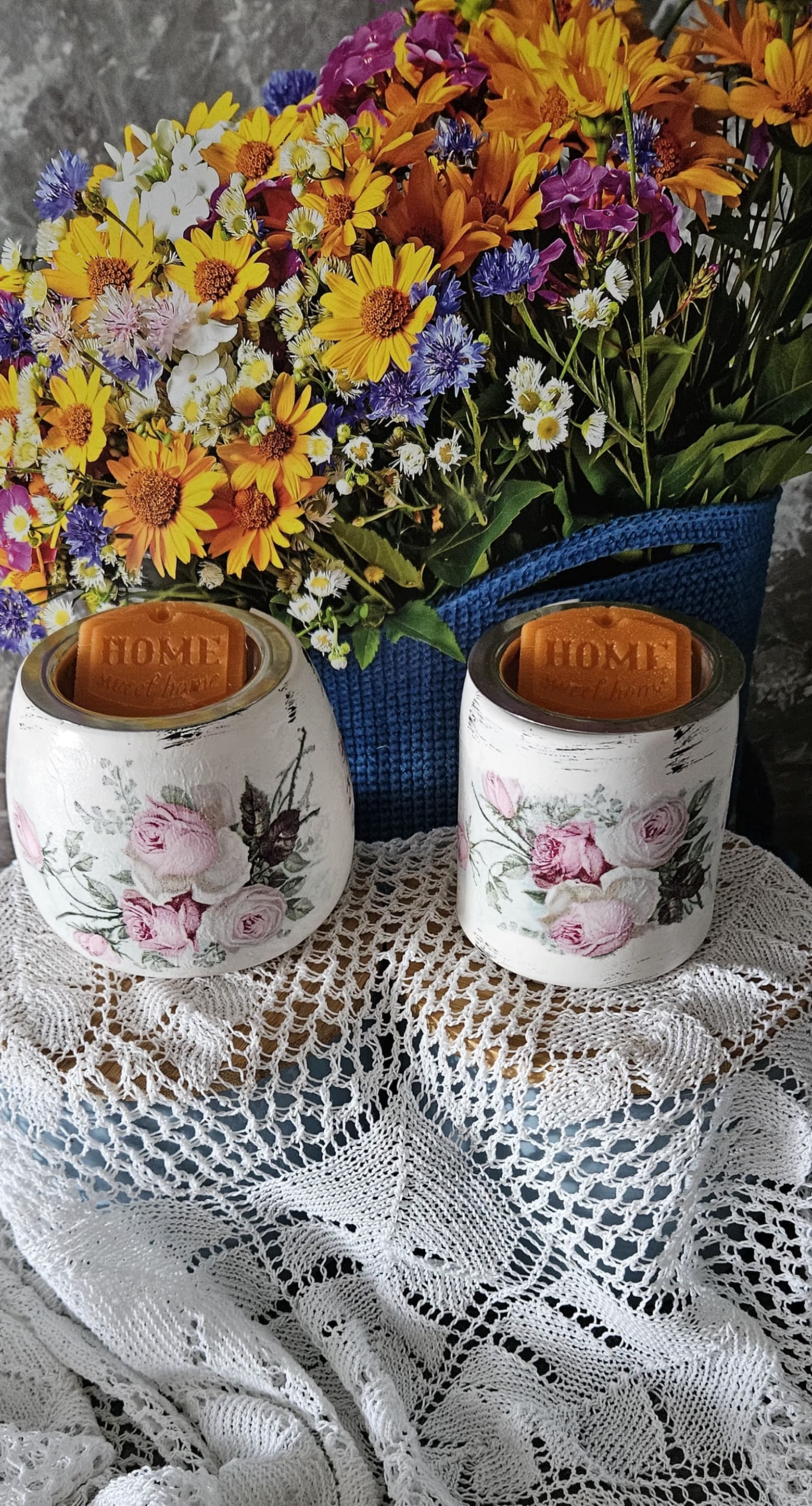 Aromalampa s růžičkou